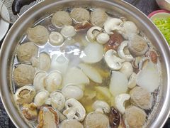 -官塘陈记鱼生·潮汕砂锅粥·牛肉火锅(潮枫路总店)