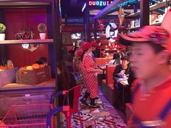 -多嘴超级肉蟹煲(杉杉国潮主题店)