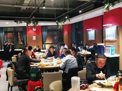 大堂-永红源啤酒·烧烤·海鲜·大排档(青特城店)