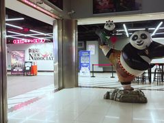 -新影联鸿泰影城