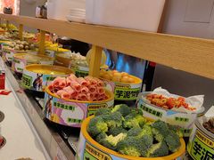 -龍歌自助小火锅(市南金茂湾店)