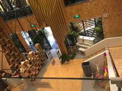 -新华里咖啡书吧(新华书店小寨店)