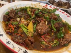 -鲁南仔·滕州炒鸡(经三路店)
