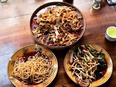 -一品红烧鸭特色川菜(三岔湖店)