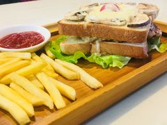 芝士猪排吐司-吉姆丽德乡村西餐厅(闵行交大店)