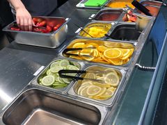 自助取餐区-奈雪的茶(亨特国际广场店)