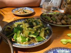 黑豆皮拍黄瓜-赵胖炙子烤肉&深夜酒馆(簋街店)