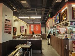 -许哥东北烧烤·铁丳烤串·宫后夹肉(繁花中心店)