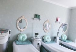 -宜肤清颜专业祛痘问题肌修护