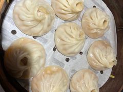 -馋三尺蟹粉小笼(人民广场店)