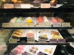 面包甜点陈列柜-麦当劳(朝阳路得来速店)