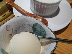 香草冰淇淋-土古里日式烧肉