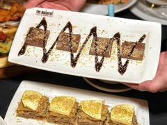 -Efes Turkish & Mediterranean Cuisine 艾菲斯餐厅(陆家嘴店)