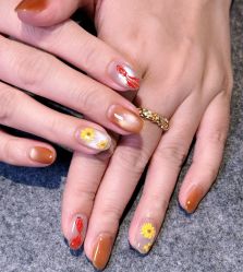 -天生爱美甲