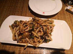-渝信川菜 · 川味家常菜(长安店)