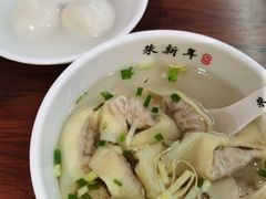 鲜肉大馄饨-朱新年·苏式汤团·面点(北寺塔店)