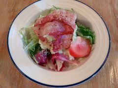 火腿西柚沙拉-羽深肉铺 Steak & Wine
