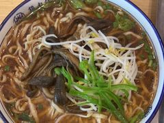 -镇南锅盖面馆(解放路店)