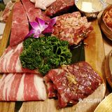 我要吃肉肉，吃烤肉