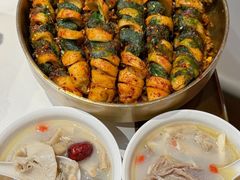 -侠舍·江湖小龙虾大排档(沌口总店)