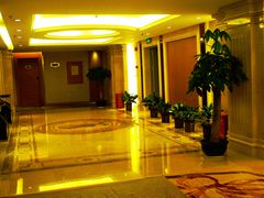 四层电梯厅-维也纳国际酒店·深圳北站店