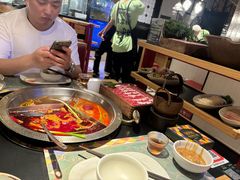 -廖掌柜·重庆鲜货火锅(上海首店)