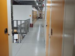 -安东易迷你自助仓储寄存仓库(顾戴路店)