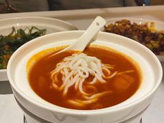 番茄烩鱼面-尘香•传统川菜(创汇首座店)