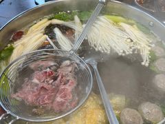 -乡土黄·鲜牛肉火锅·小龙虾(兴业街店)