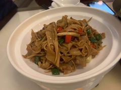 -十二饭点·川菜(北站圆融店)