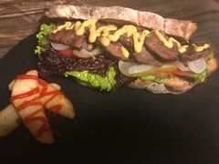 -HIGH FIVE哈福手工汉堡(桂林路店)