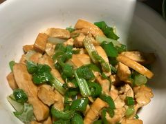 -费大厨辣椒炒肉(万家丽一店)