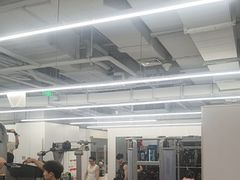 -乐刻运动健身(蓝润摩里中心店)