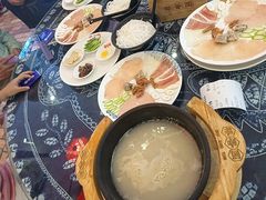 -桥香园过桥米线(国贸店)