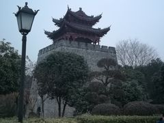 -巴陵广场