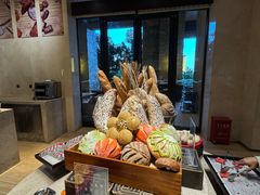 -大理实力希尔顿酒店•香全日制餐厅