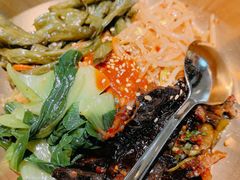 -聚合鑫东北熏酱熟食麻辣面(长阳店)