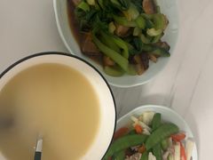 -爱月宝月嫂育儿嫂(太原店)