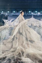 -GRACE KELLY婚纱与礼服(北京店)