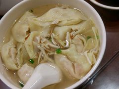 三鲜馄饨-王興記(中山路店)