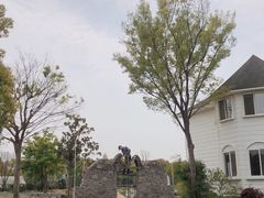 -鹅湖玫瑰文化园