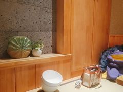 -花和海鲜自助(梅江店)