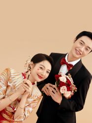 点击看大图 -至臻微拉婚纱摄影