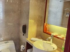 -上海徐汇瑞峰酒店