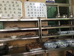 面包甜点陈列柜-白家平赫园罩饼(文昌大街店)