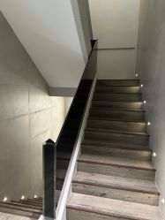 -医颜医疗美容门诊部