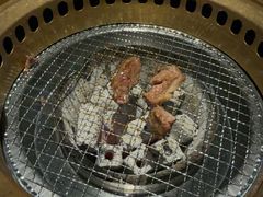 -山川小町·极番烧肉(新地假日广场店)