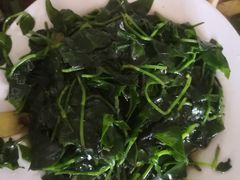 -荣生萝卜汤饭店