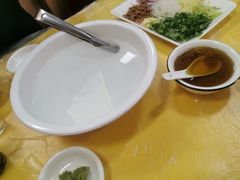 -官塘陈记鱼生·潮汕砂锅粥·牛肉火锅(潮枫路总店)