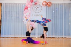 -亚太瑜伽普拉提学院